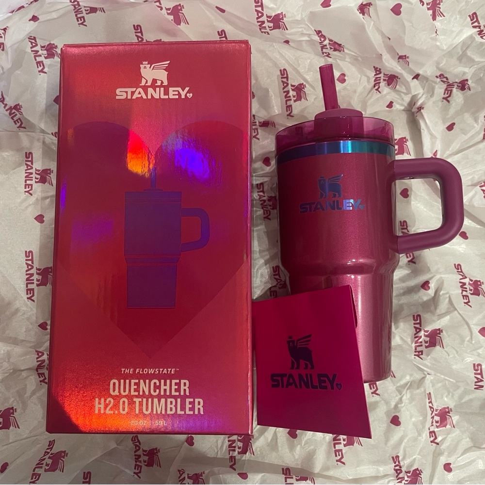 NEW LIMITED ED 20 OZ Valentine’s Day Berry Truffle Stanley Quencher H2.0 Tumbler